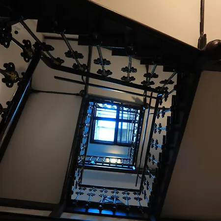 Royal Rose In Zentraler Lage